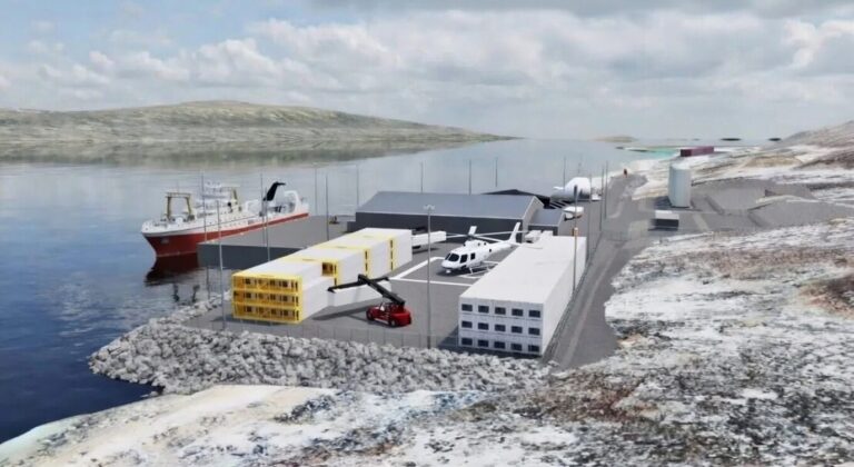 Nunavut Deep-Sea Port Proposal Gains Momentum with Backing from Community Leaders
